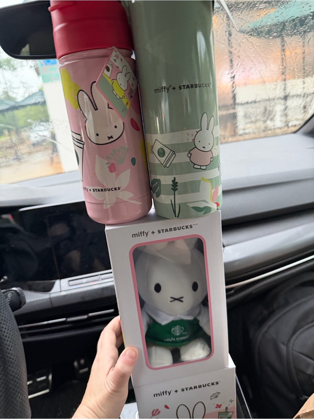 Starbucks x Miffy White Tumbler - Picture 8 of 14